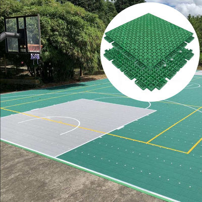 Mat suspendu 100% PP en plastique pour un terrain de sport Mat de sol pour un terrain de volley-ball en plein air mobile